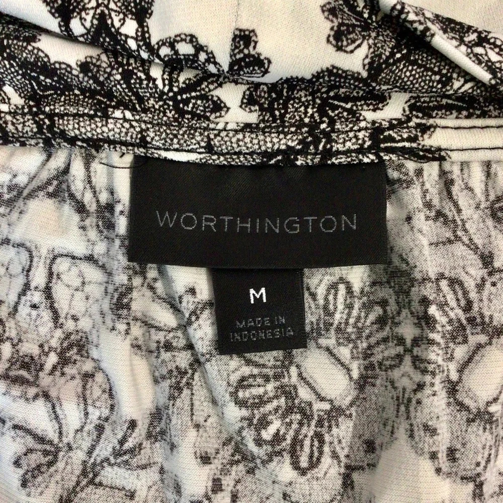 Worthington Black and Cream Sleeveless Blouse - Size Medium - Picture 6 of 7
